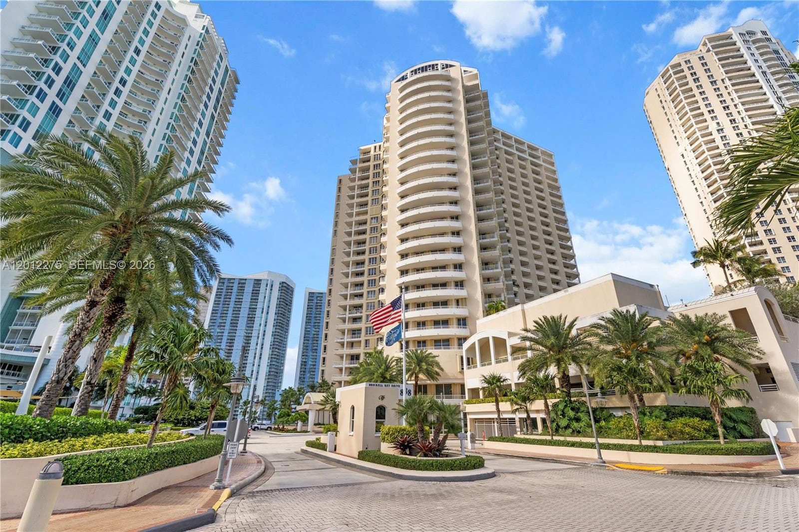 888 Brickell Key Dr # 1702, Miami FL 33131 — 25