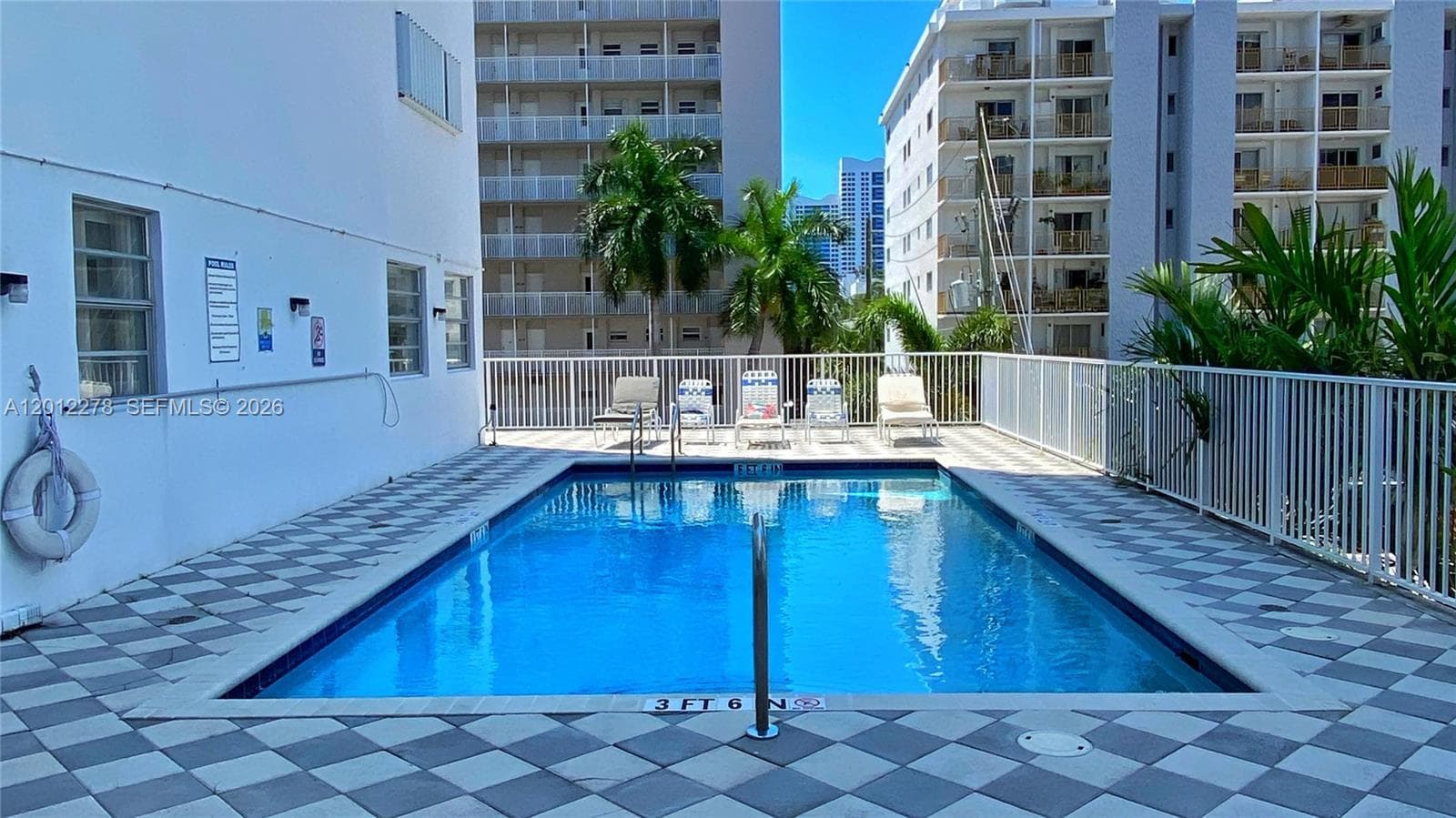 1331 Lincoln Rd # 702, Miami Beach FL 33139 — 27