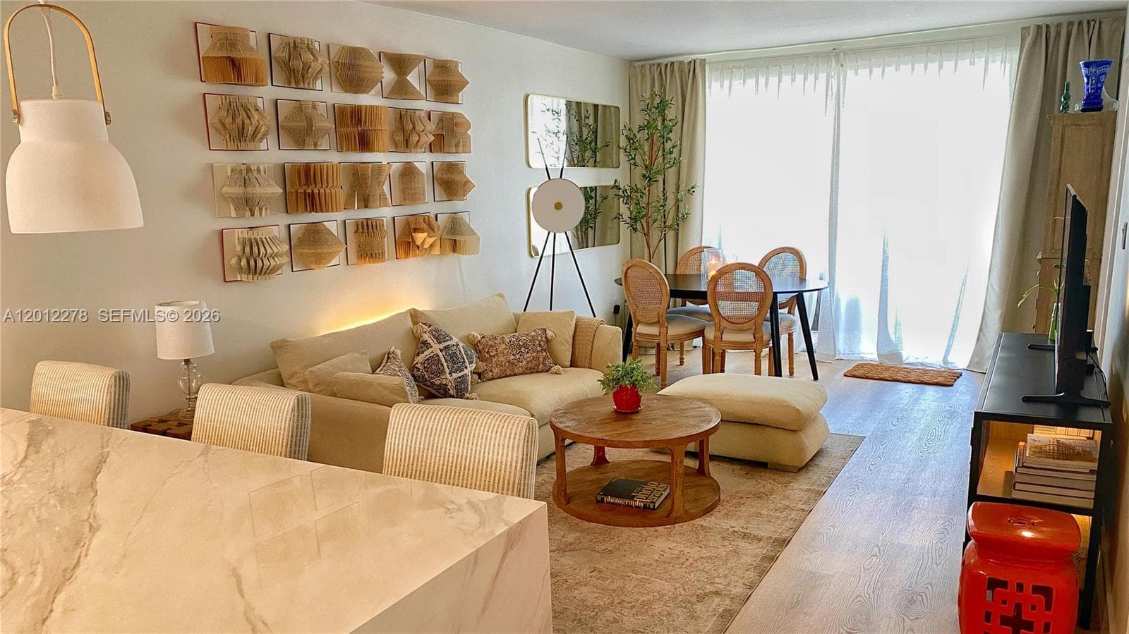 1331 Lincoln Rd # 702, Miami Beach FL 33139 — 2