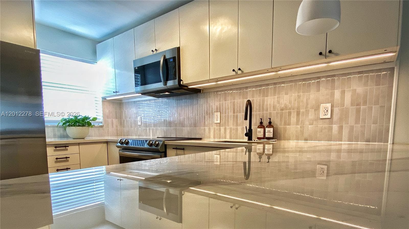 1331 Lincoln Rd # 702, Miami Beach FL 33139 — 8