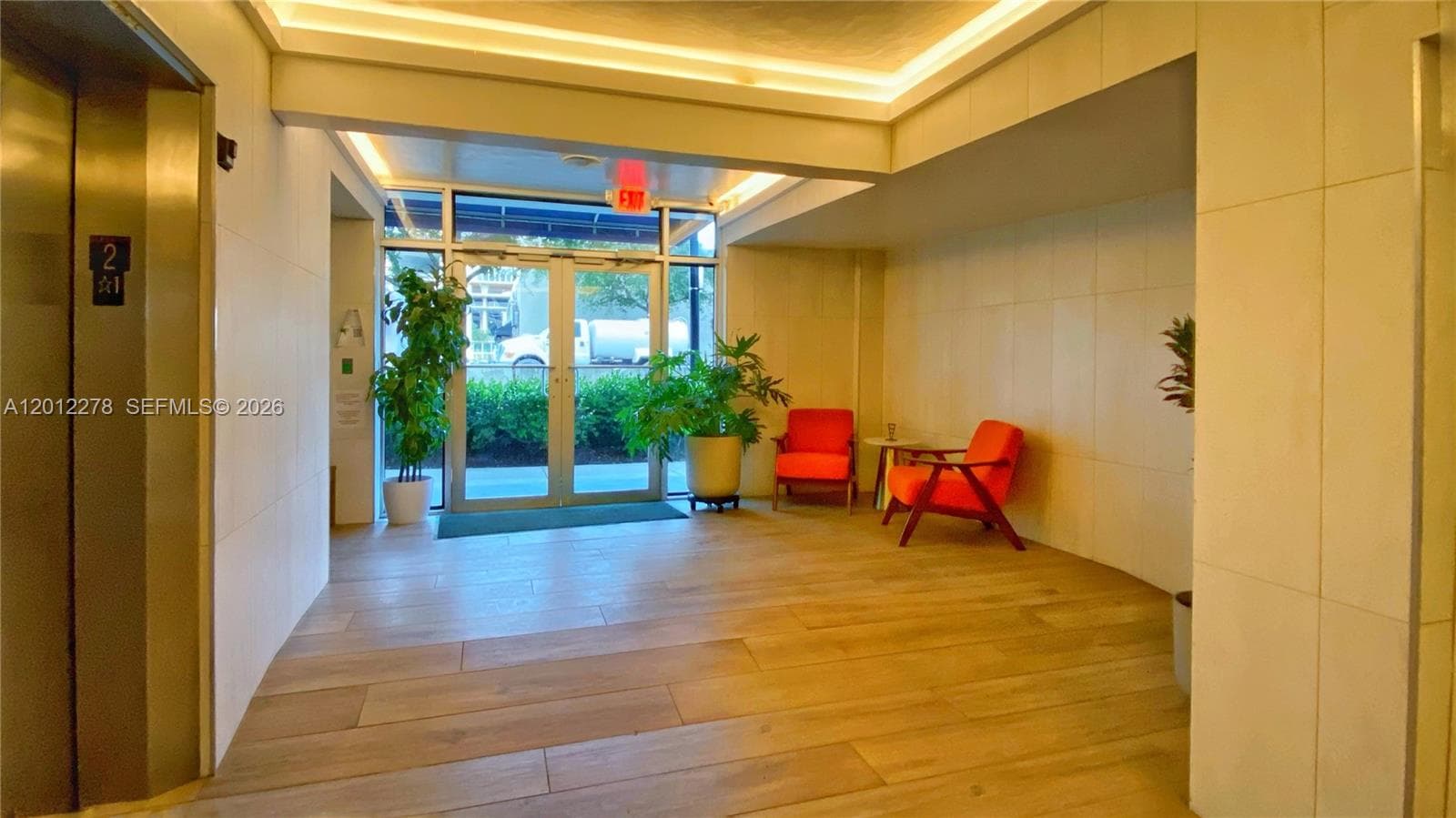 1331 Lincoln Rd # 702, Miami Beach FL 33139 — 25