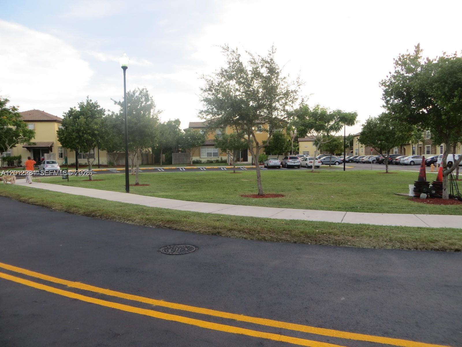 9363 SW 227 st # 4, Miami FL 33190 — 8