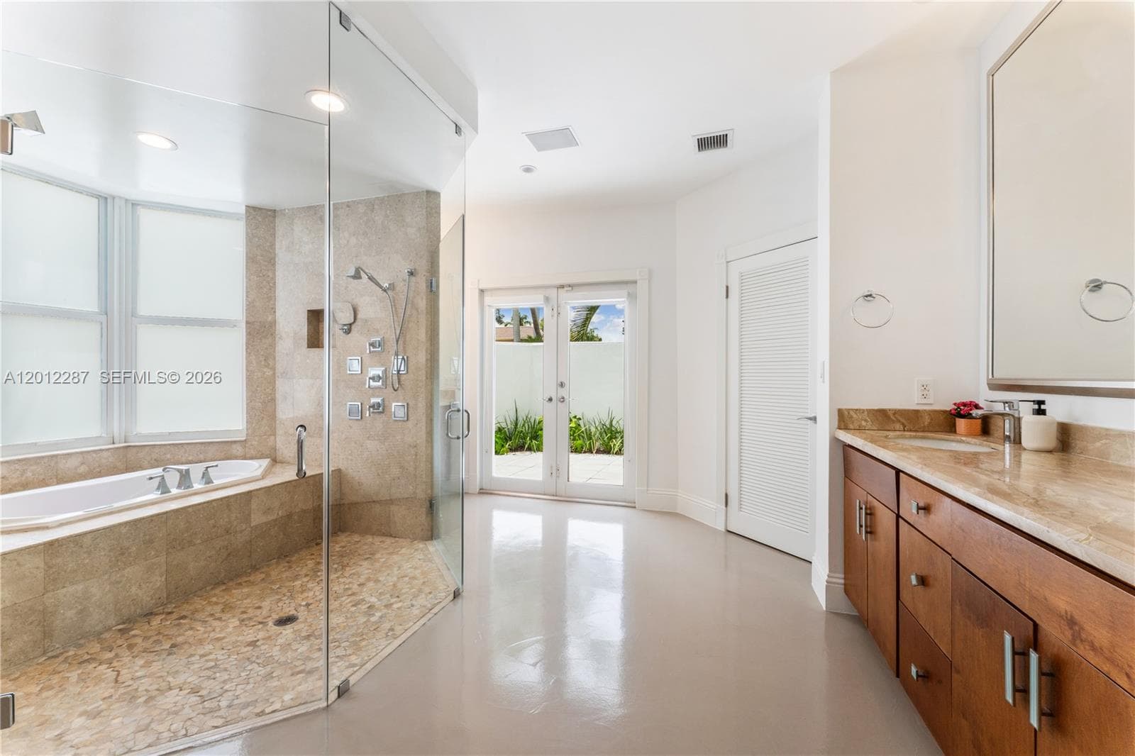 8763 SW 61st Pl, Pinecrest FL 33156 — 11