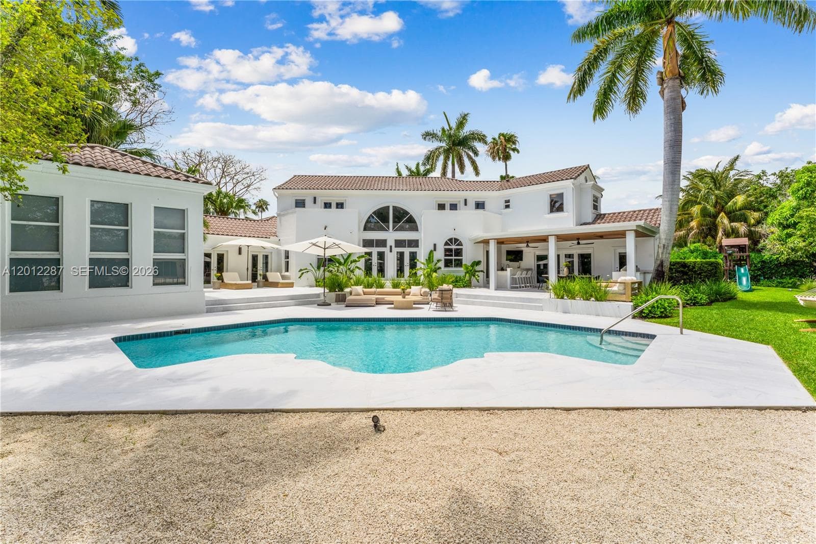 8763 SW 61st Pl, Pinecrest FL 33156 — 25