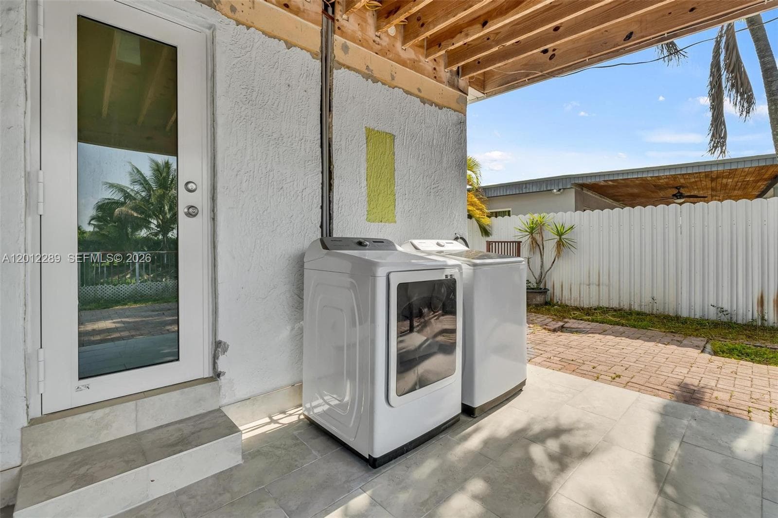 11500 SW 57th Ter, Miami FL 33173 — 23
