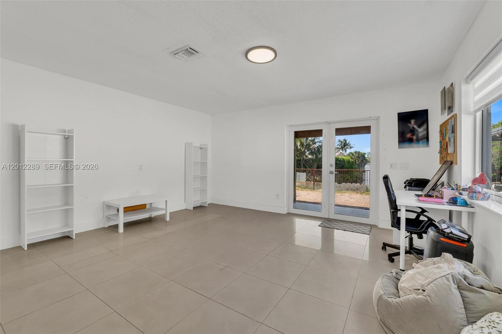 11500 SW 57th Ter, Miami FL 33173 — 17