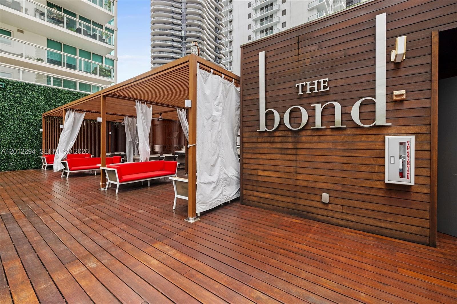 1080 Brickell Ave # 2001, Miami FL 33131 — 34
