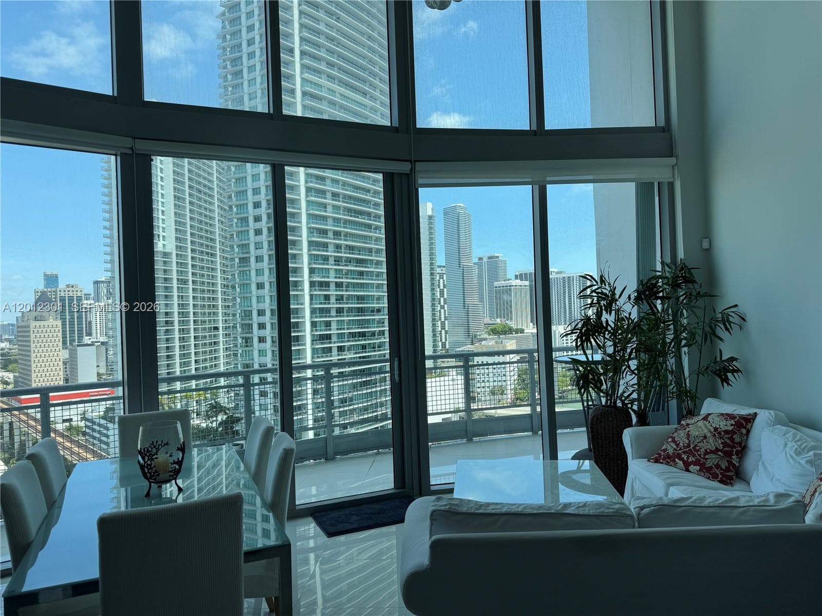 690 SW 1st Ct # 2301, Miami FL 33130 — 18