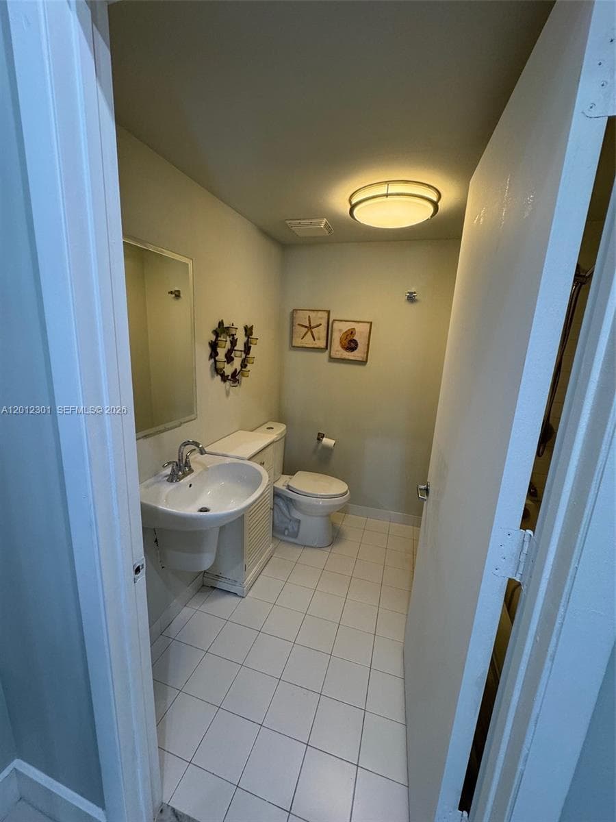 690 SW 1st Ct # 2301, Miami FL 33130 — 8
