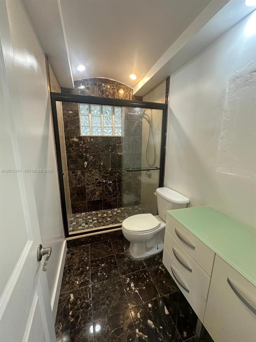 9001 SW 197th St, Cutler Bay FL 33157 — 11