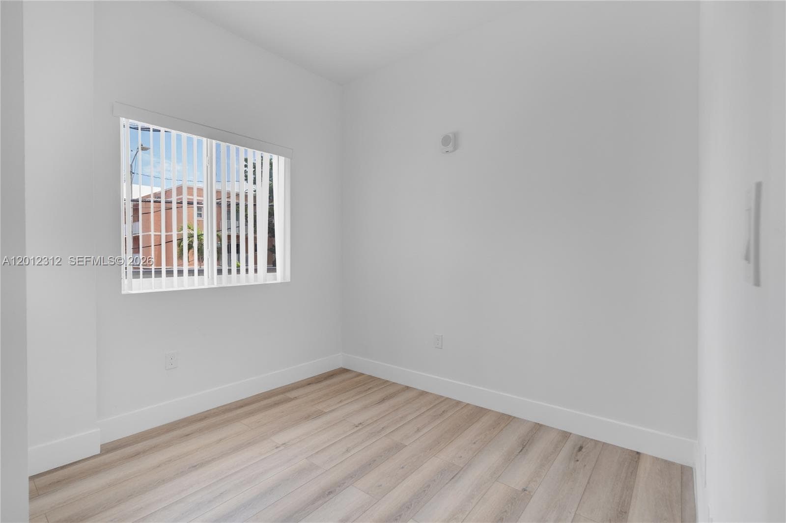 1534 NW 1st St # 204, Miami FL 33125 — 18