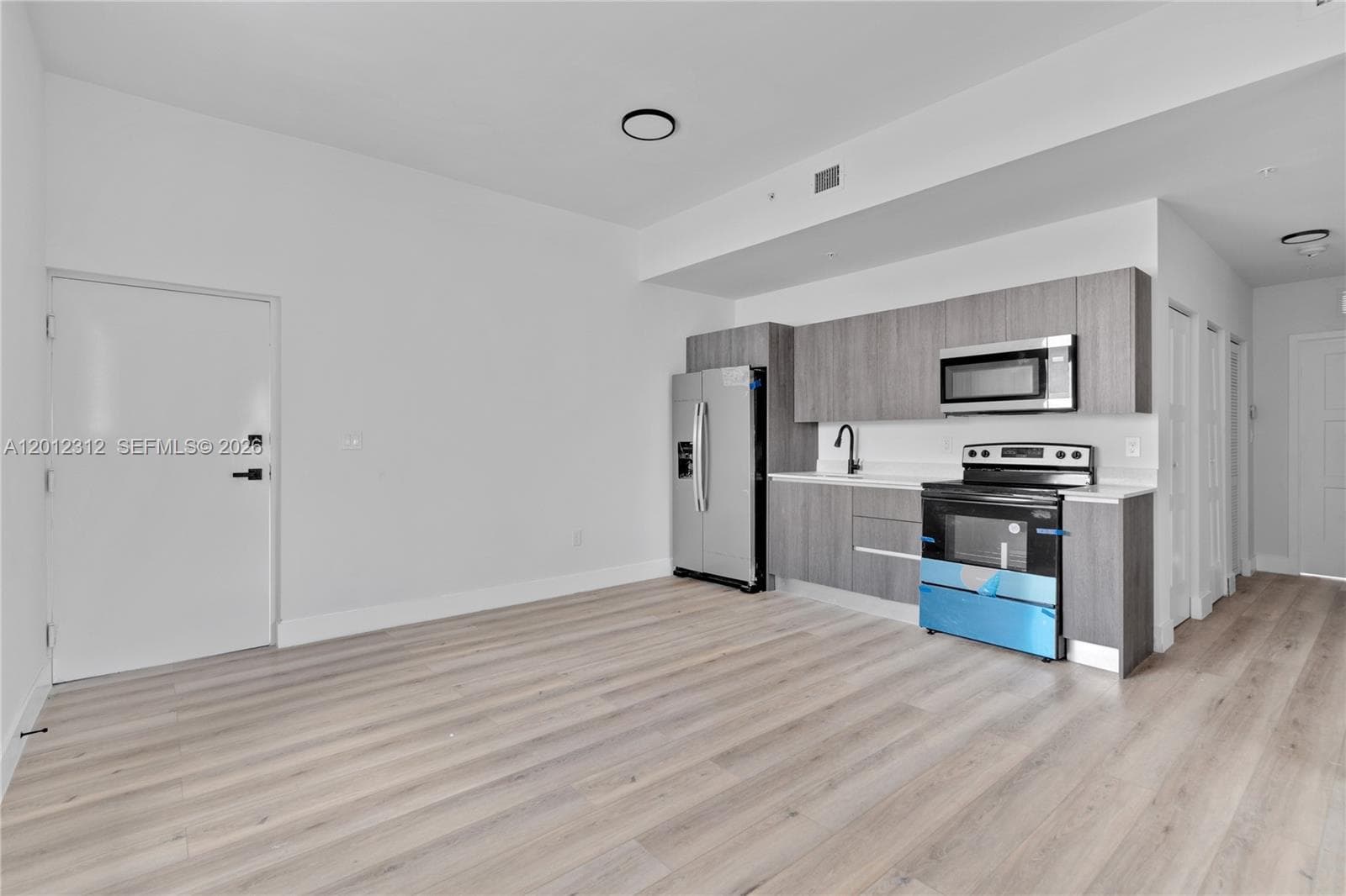 1534 NW 1st St # 204, Miami FL 33125 — 8