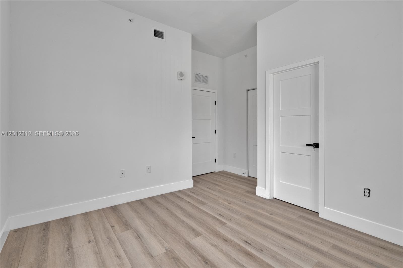1534 NW 1st St # 204, Miami FL 33125 — 21