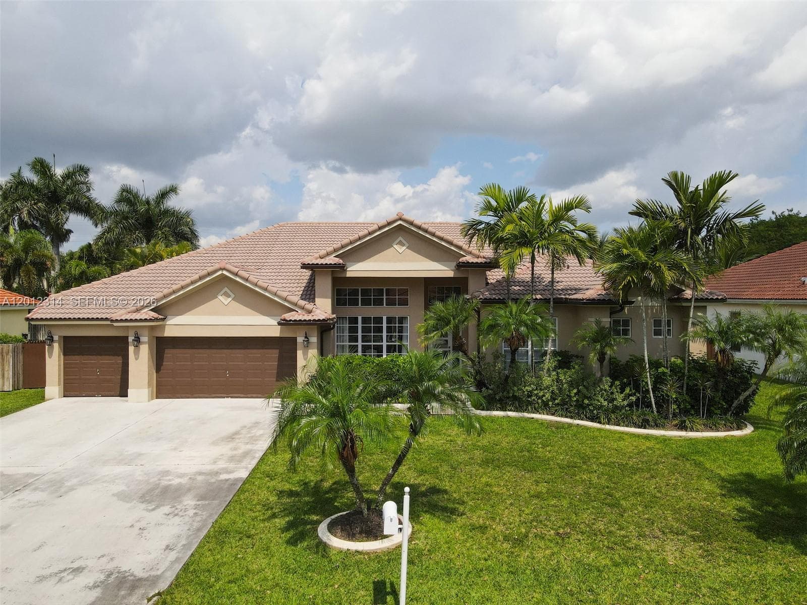 2910 Fairways Dr, Homestead FL 33035 — 38