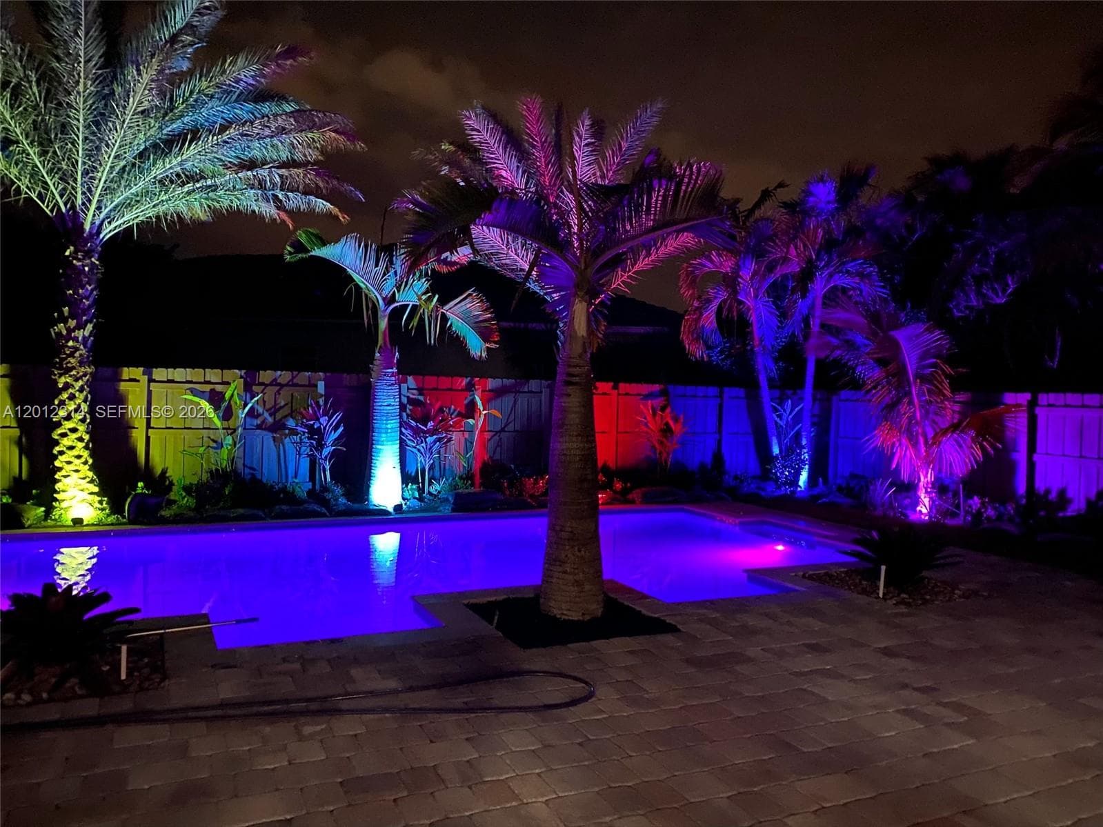 2910 Fairways Dr, Homestead FL 33035 — 35