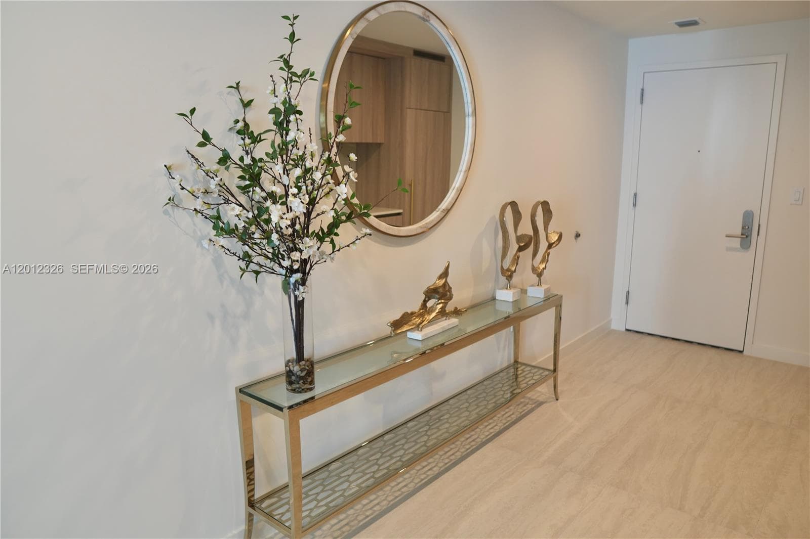 77 SE 5th Street # 2414, Miami FL 33131 — 10