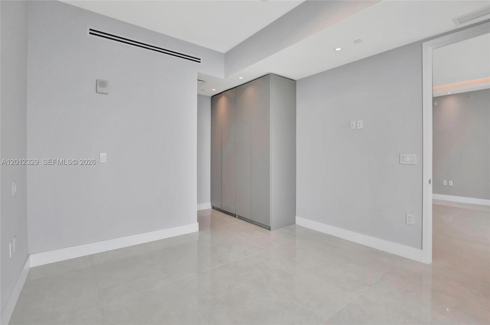 15701 Collins Ave # 3804, Sunny Isles Beach FL 33160 — 16