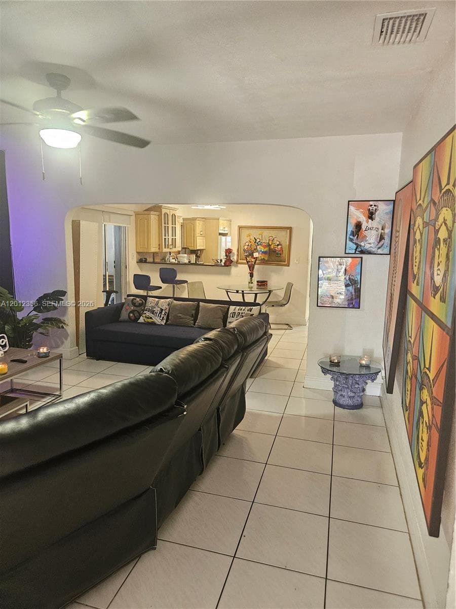 2231 NW 4th Ter, Miami FL 33125 — 4
