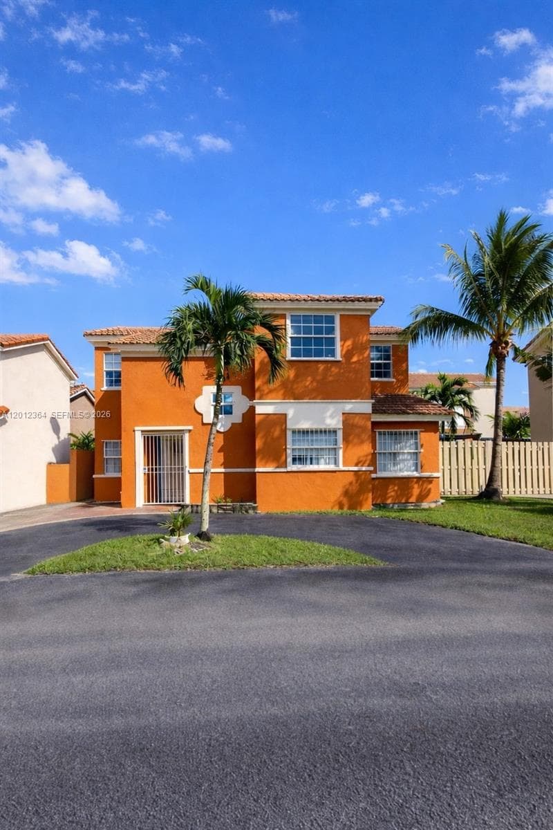 1045 NW 126th Pl, Miami FL 33182 — 2