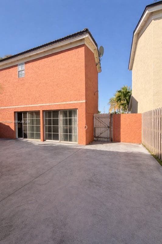 1045 NW 126th Pl, Miami FL 33182 — 14