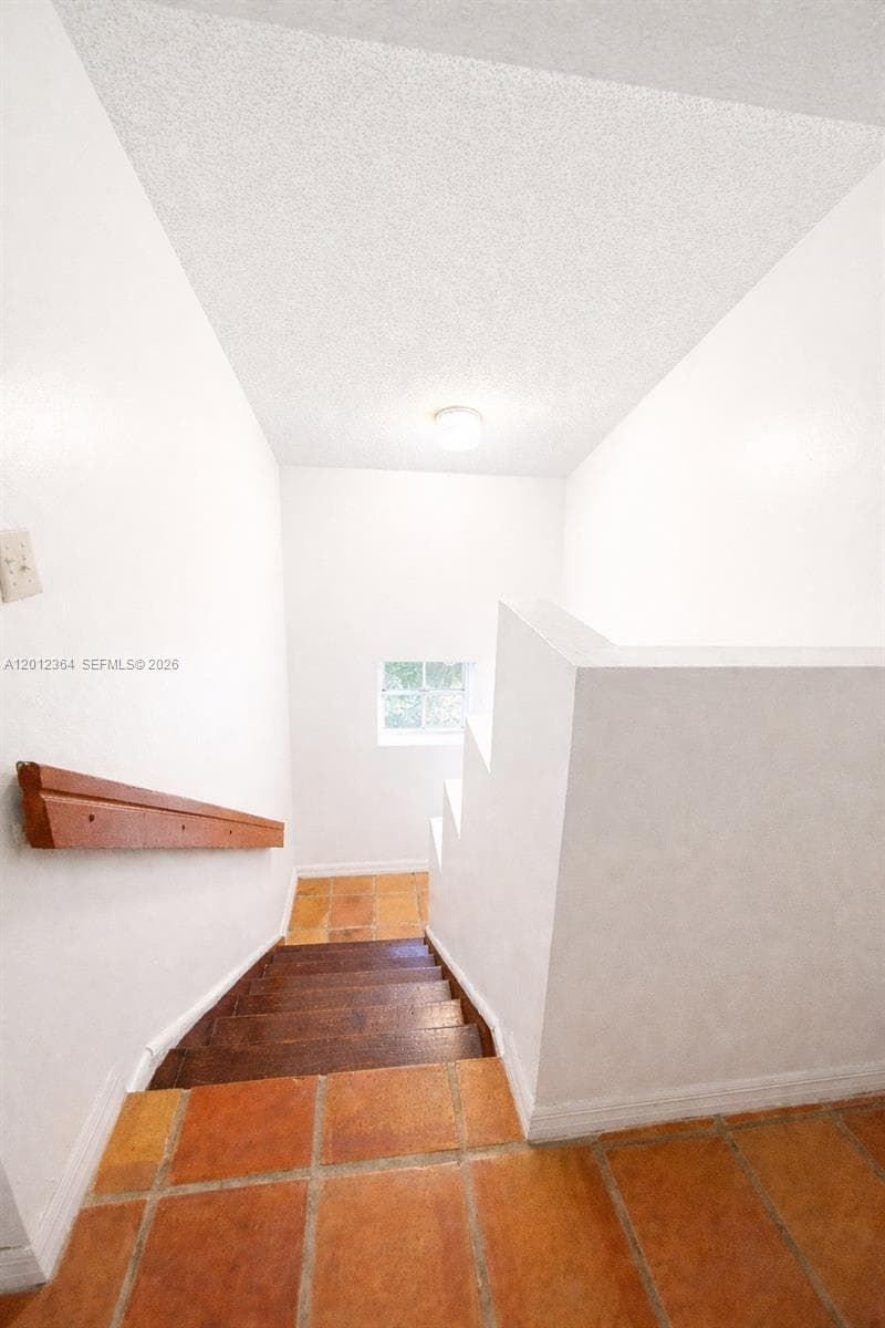 1045 NW 126th Pl, Miami FL 33182 — 11