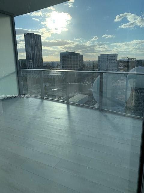 851 NE 1st Ave # 2110, Miami FL 33132 — 4