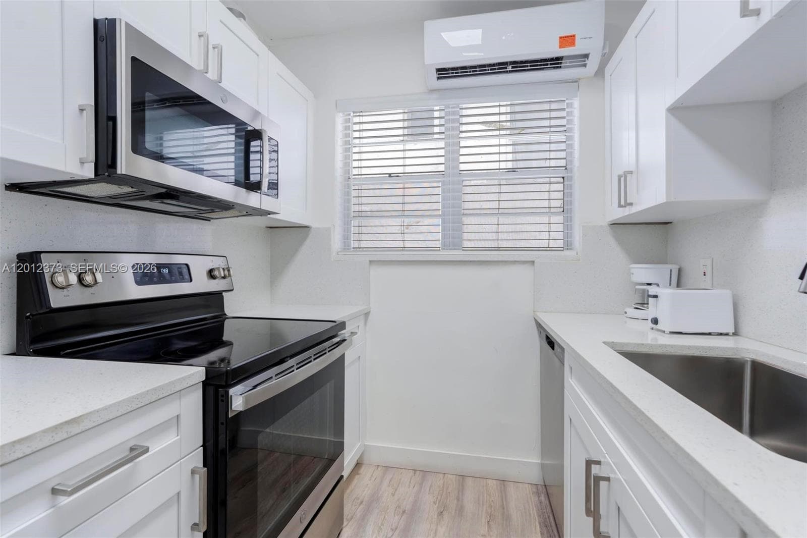 4015 Indian Creek Dr # 106, Miami Beach FL 33140 — 10