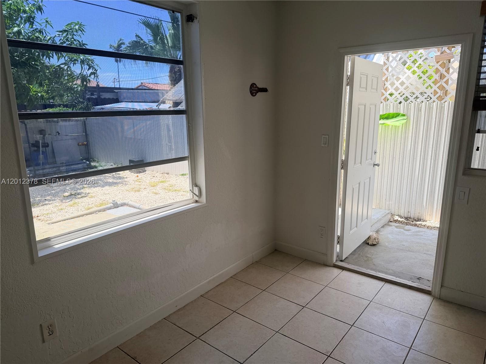 3620 NW 19th St # 3, Miami FL 33125 — 4