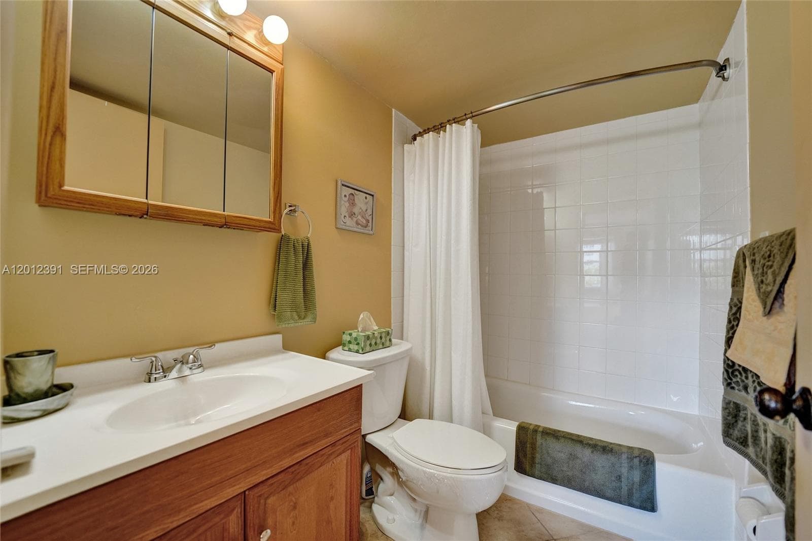 250 181st Dr # 214, Sunny Isles Beach FL 33160 — 30