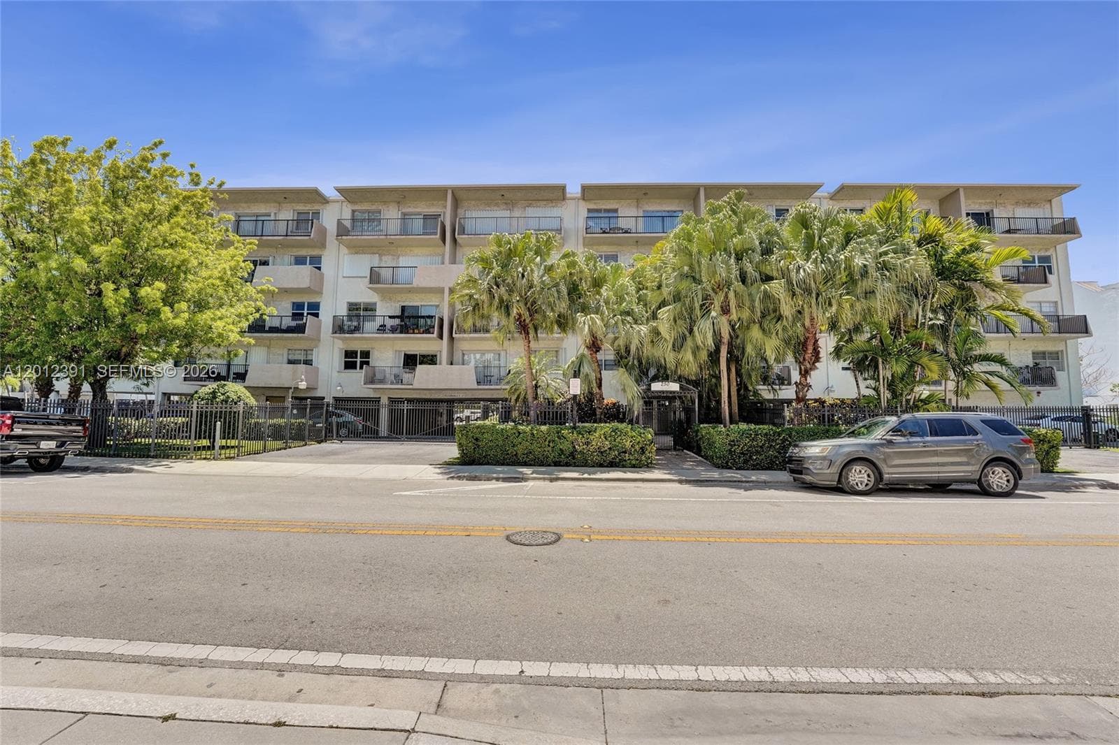 250 181st Dr # 214, Sunny Isles Beach FL 33160 — 55