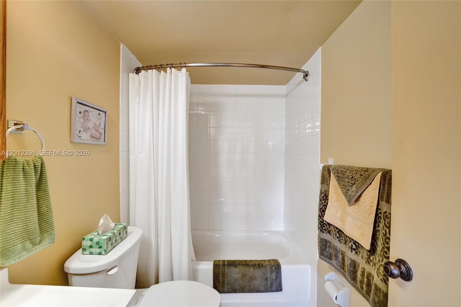 250 181st Dr # 214, Sunny Isles Beach FL 33160 — 31