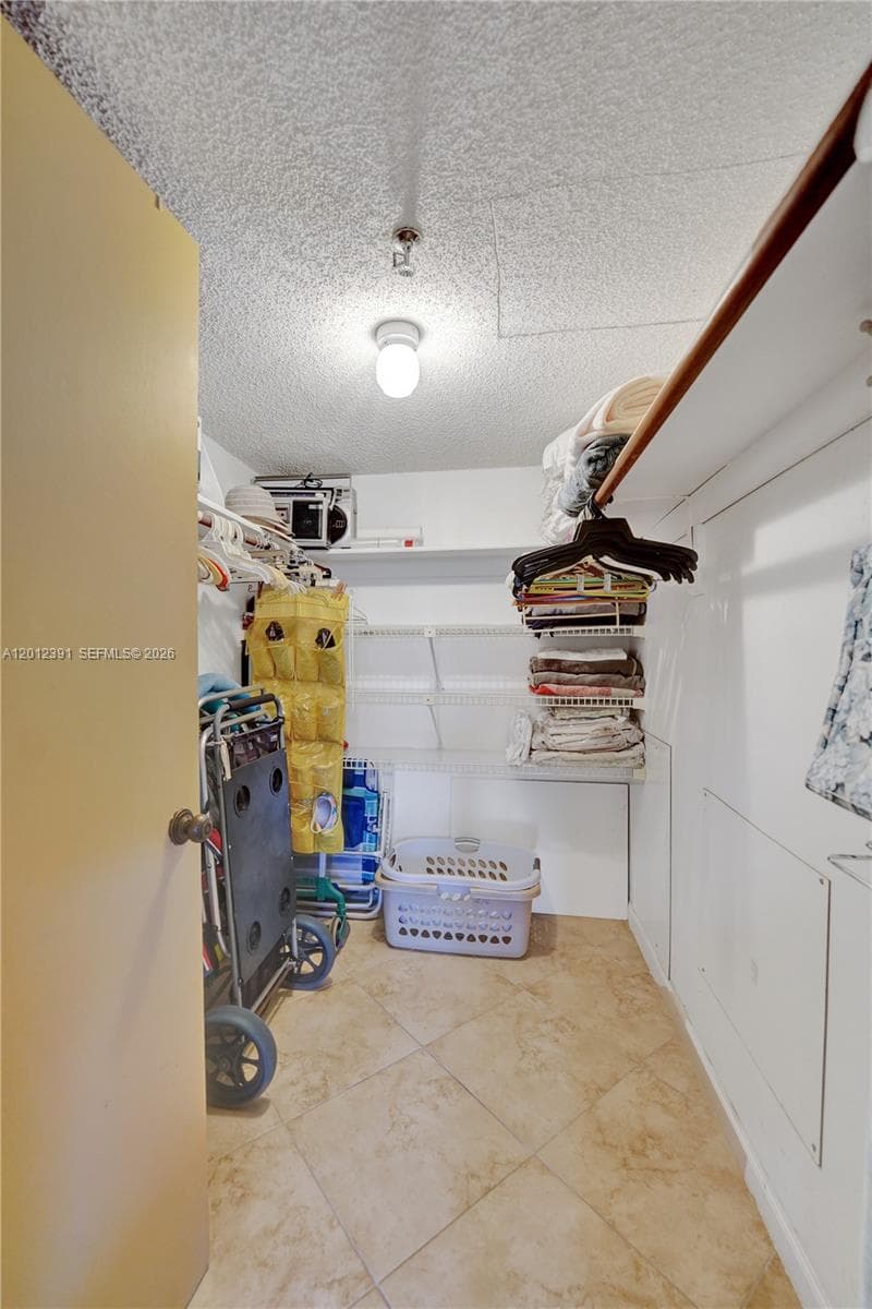 250 181st Dr # 214, Sunny Isles Beach FL 33160 — 29