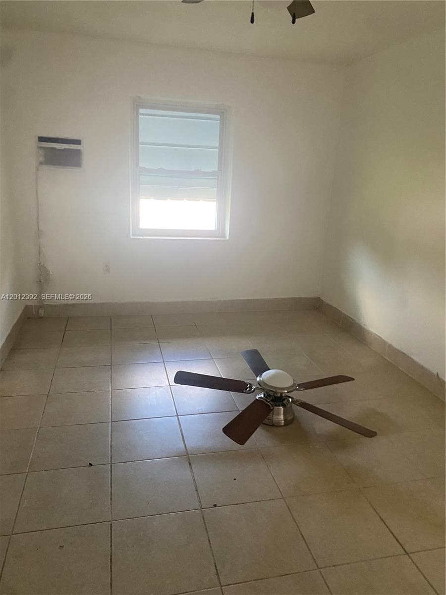 1070 NW 147th St, Miami FL 33168 — 6