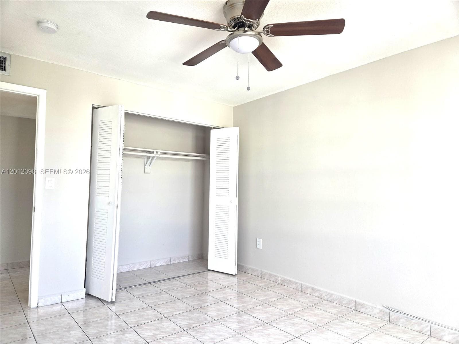 4670 W 13th Ln # 507, Hialeah FL 33012 — 18