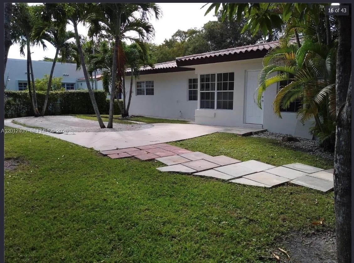 829 Columbus Blvd, Coral Gables FL 33134 — 7
