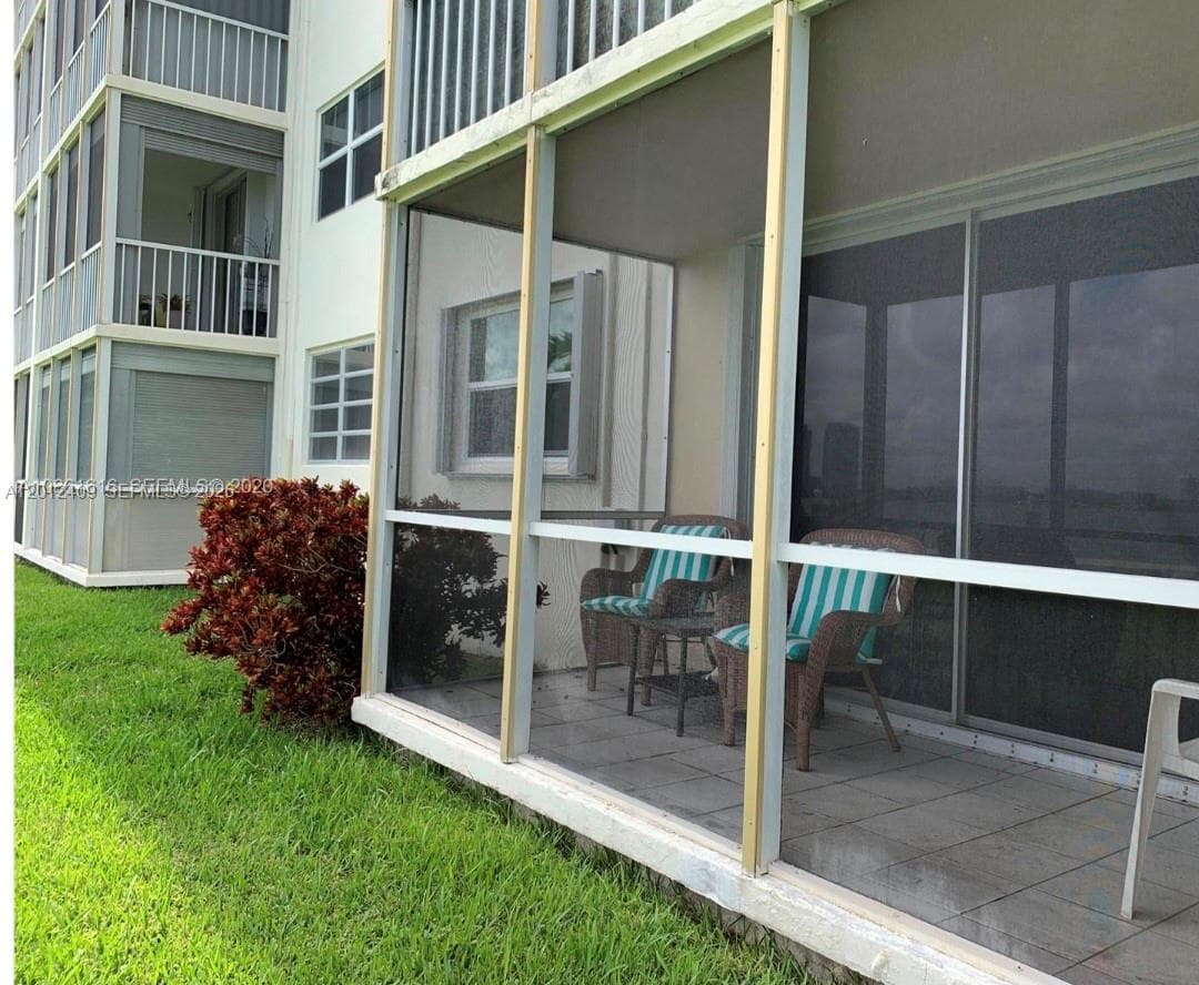 3020 Marcos Dr # S103, Aventura FL 33160 — 28