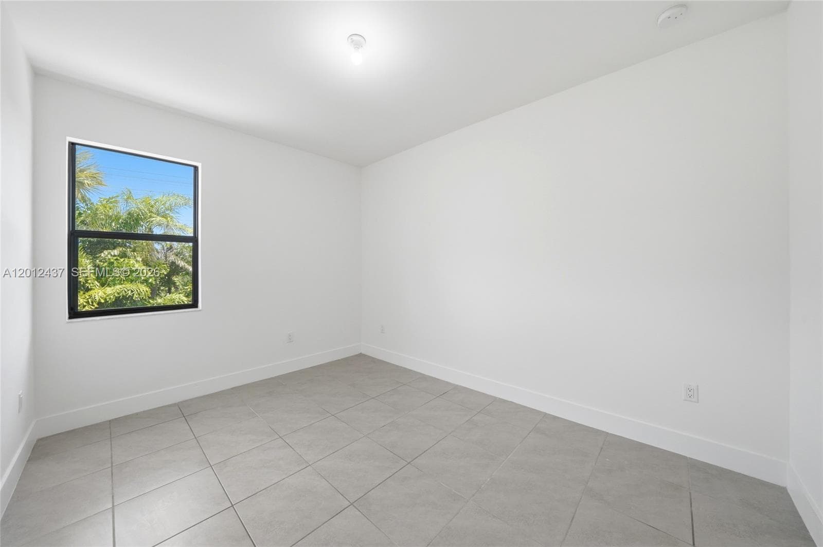 4356 NW 80th Ave, Doral FL 33166 — 26