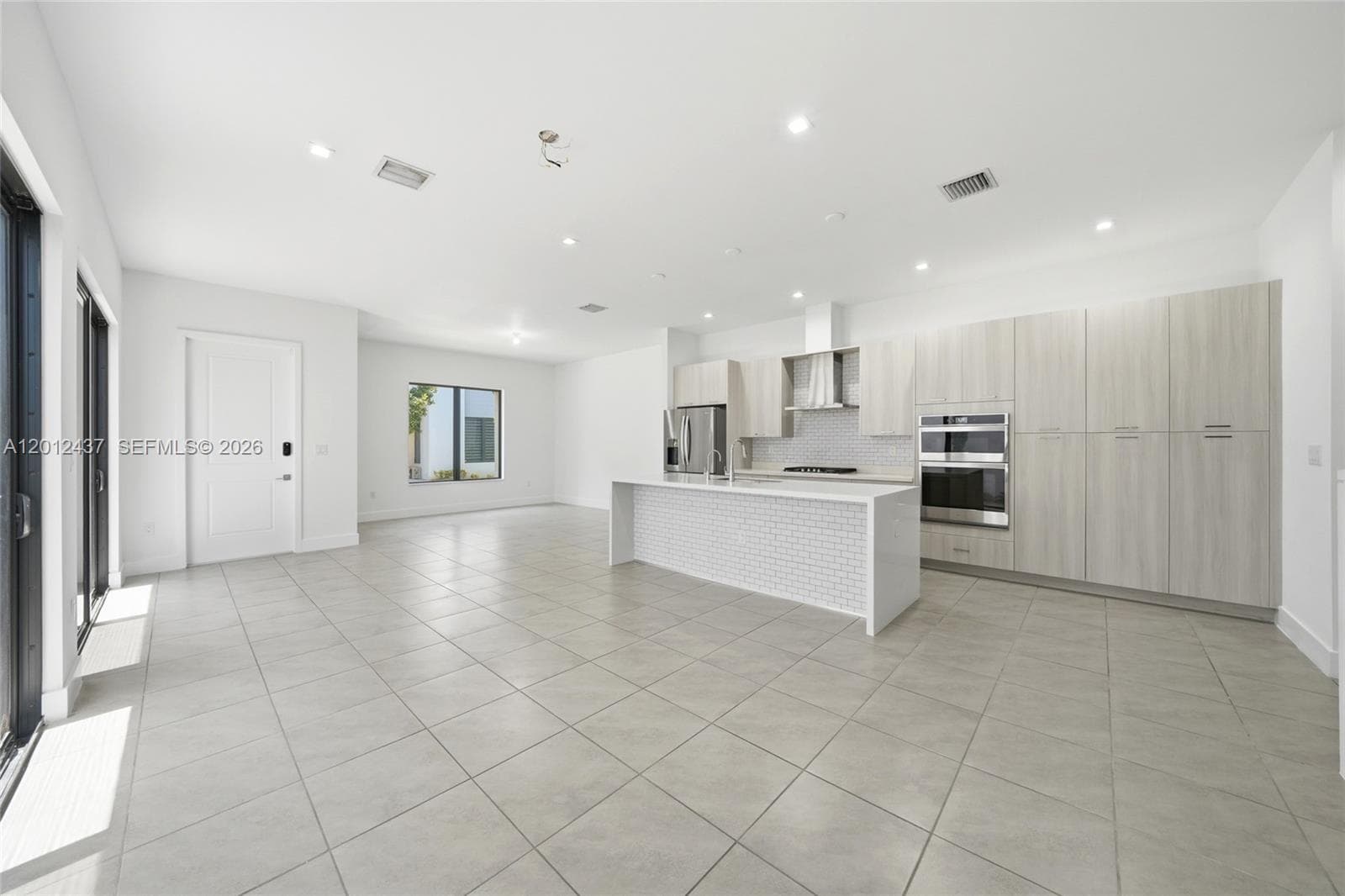 4356 NW 80th Ave, Doral FL 33166 — 7
