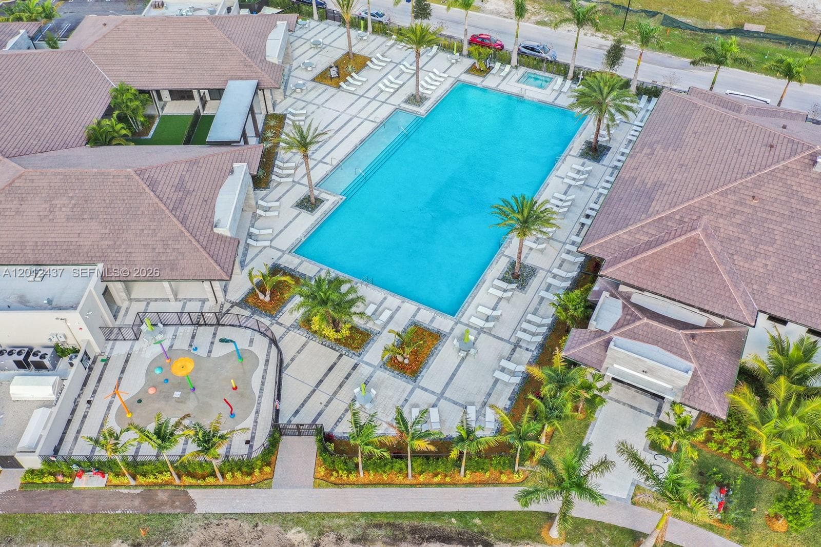 4356 NW 80th Ave, Doral FL 33166 — 45
