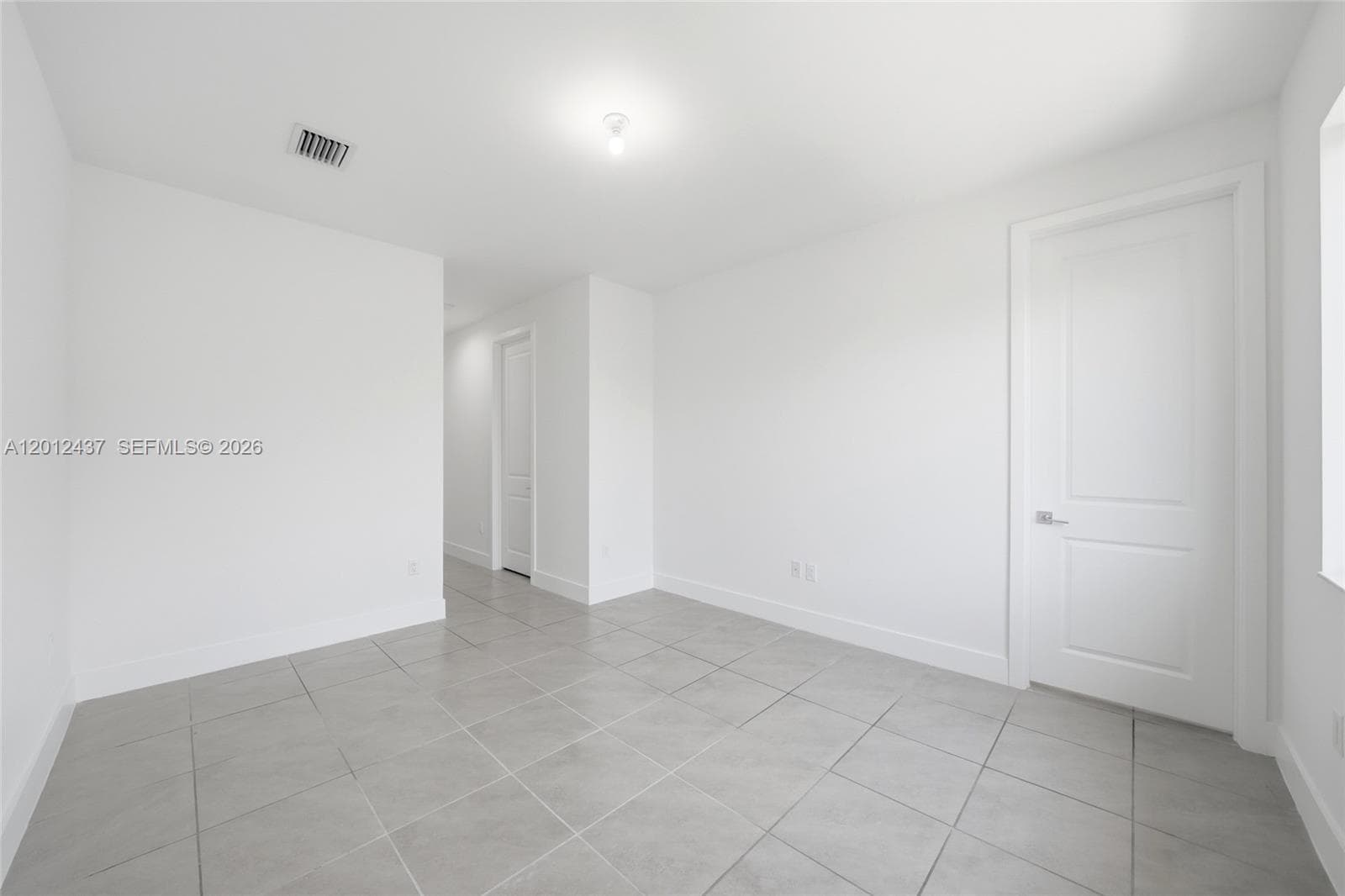 4356 NW 80th Ave, Doral FL 33166 — 18