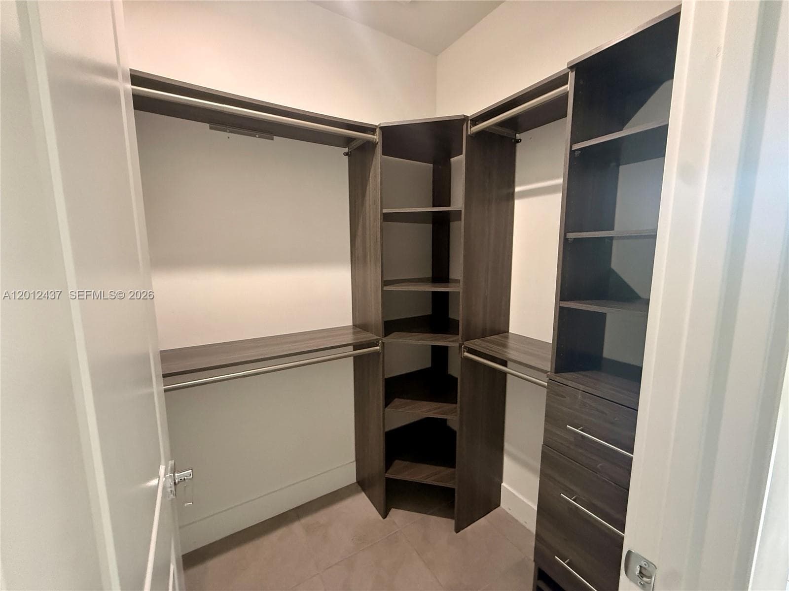 4356 NW 80th Ave, Doral FL 33166 — 21