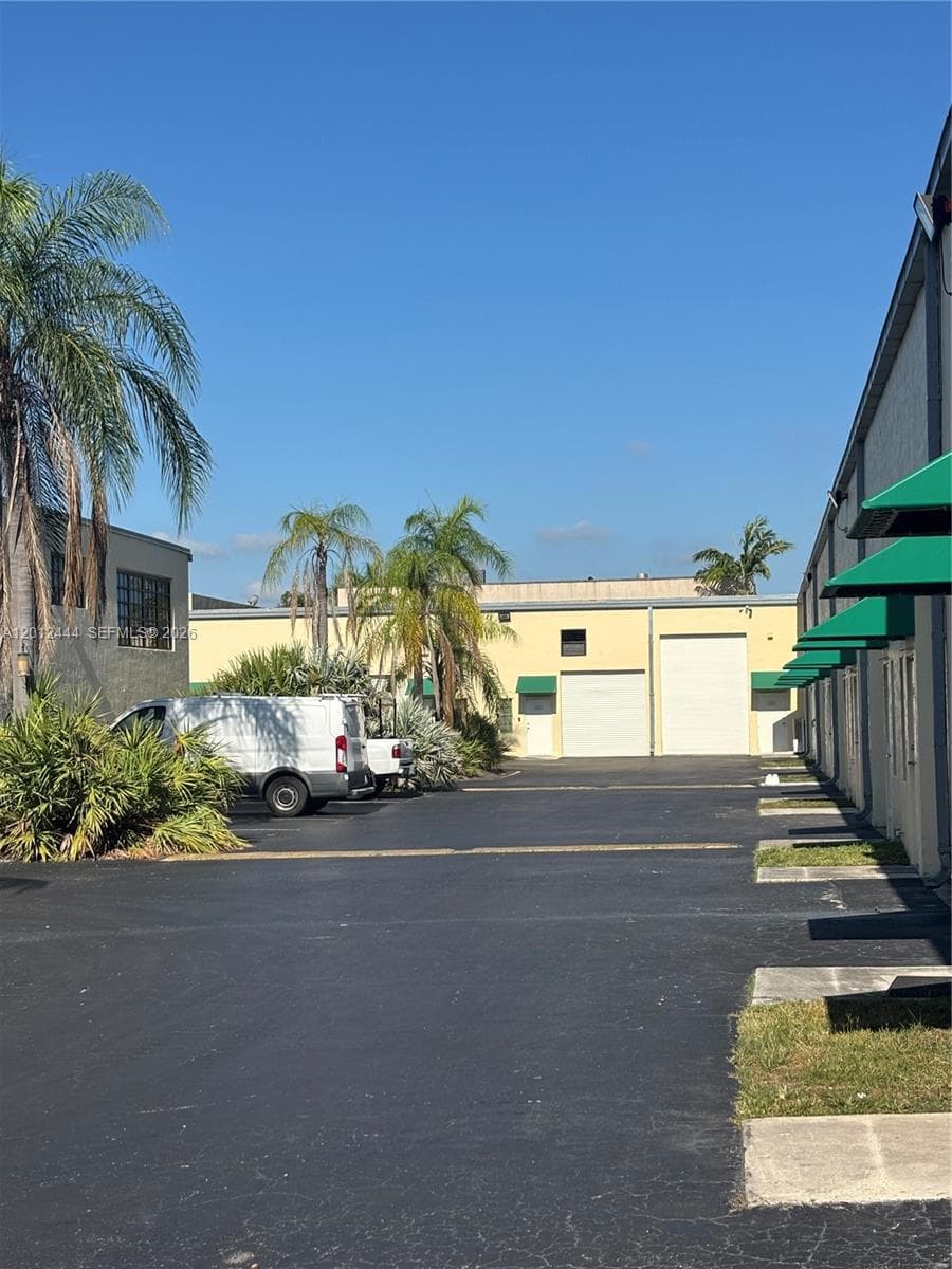14305 SW 142nd St, Miami FL 33186 — 7