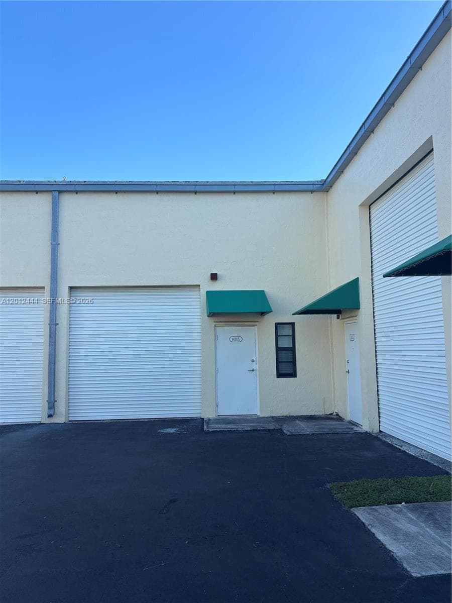 14305 SW 142nd St, Miami FL 33186 — 5