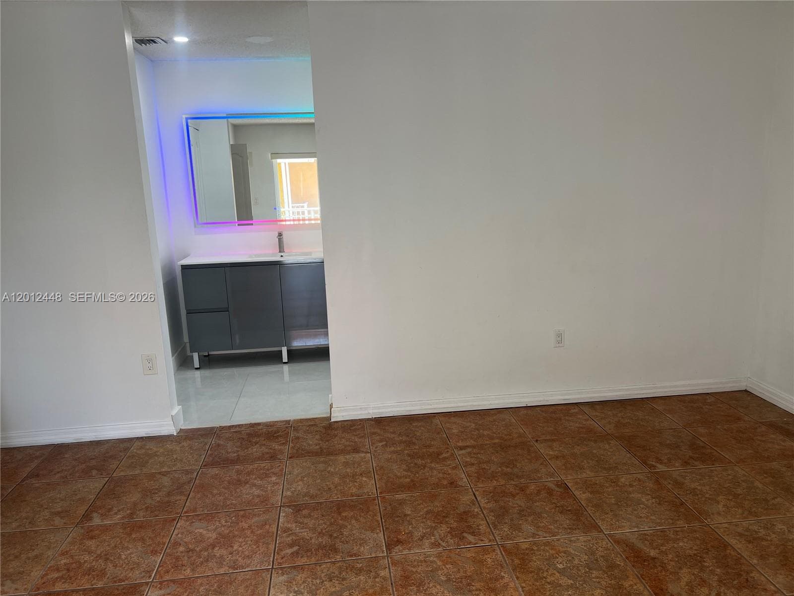 2425 W 76th St # 207, Hialeah FL 33016 — 23