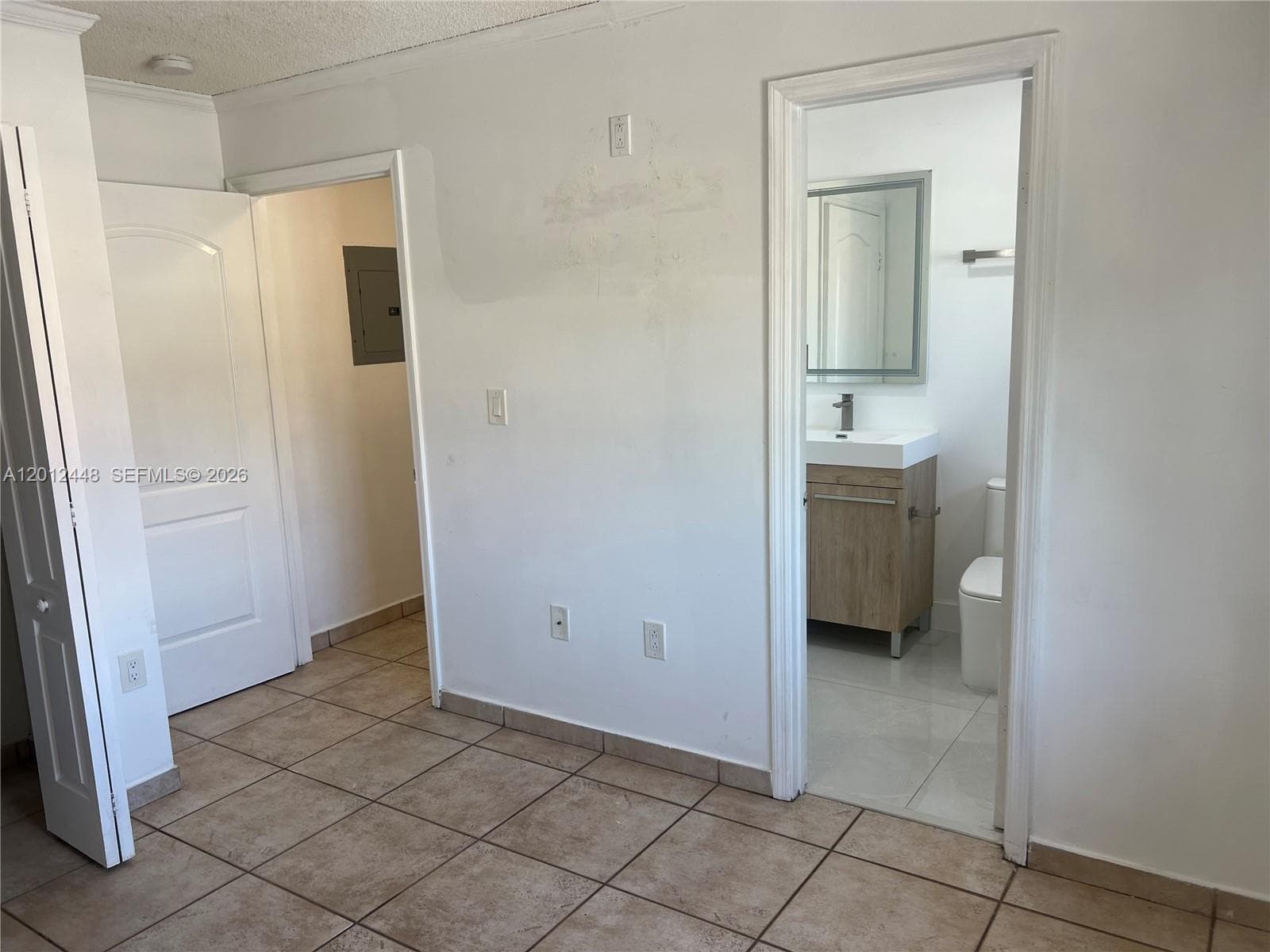 2425 W 76th St # 207, Hialeah FL 33016 — 17