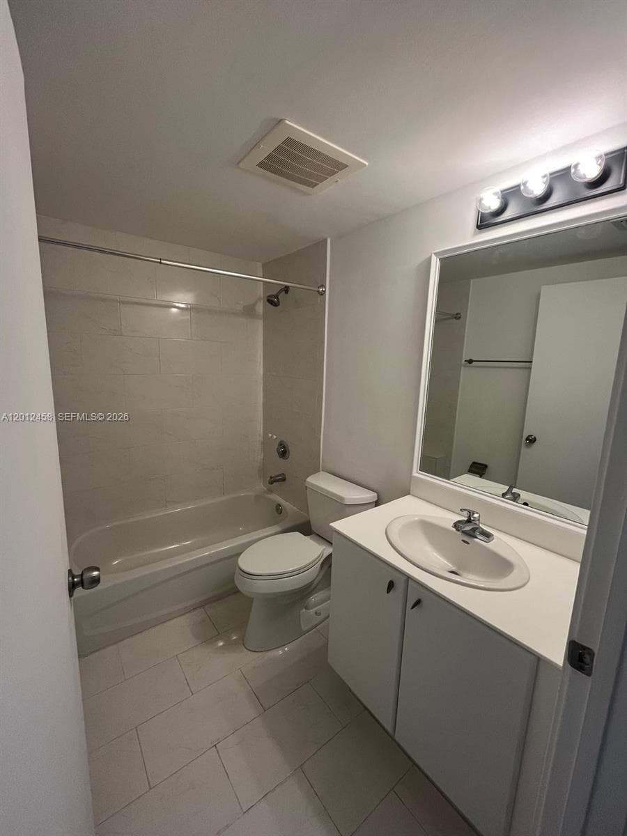 2740 SW 28th Ter # 203, Miami FL 33133 — 6
