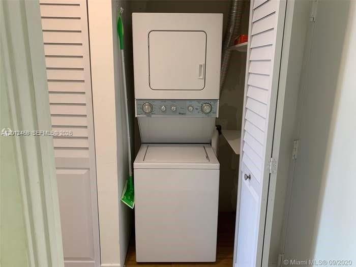 2740 SW 28th Ter # 203, Miami FL 33133 — 5