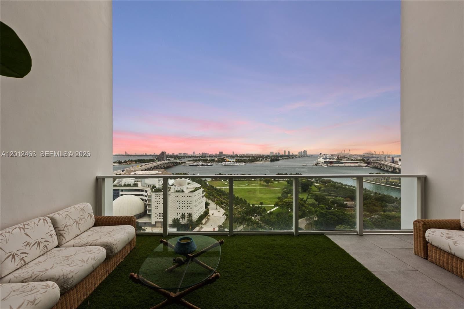 1040 Biscayne Blvd # 1602, Miami FL 33132 — 27