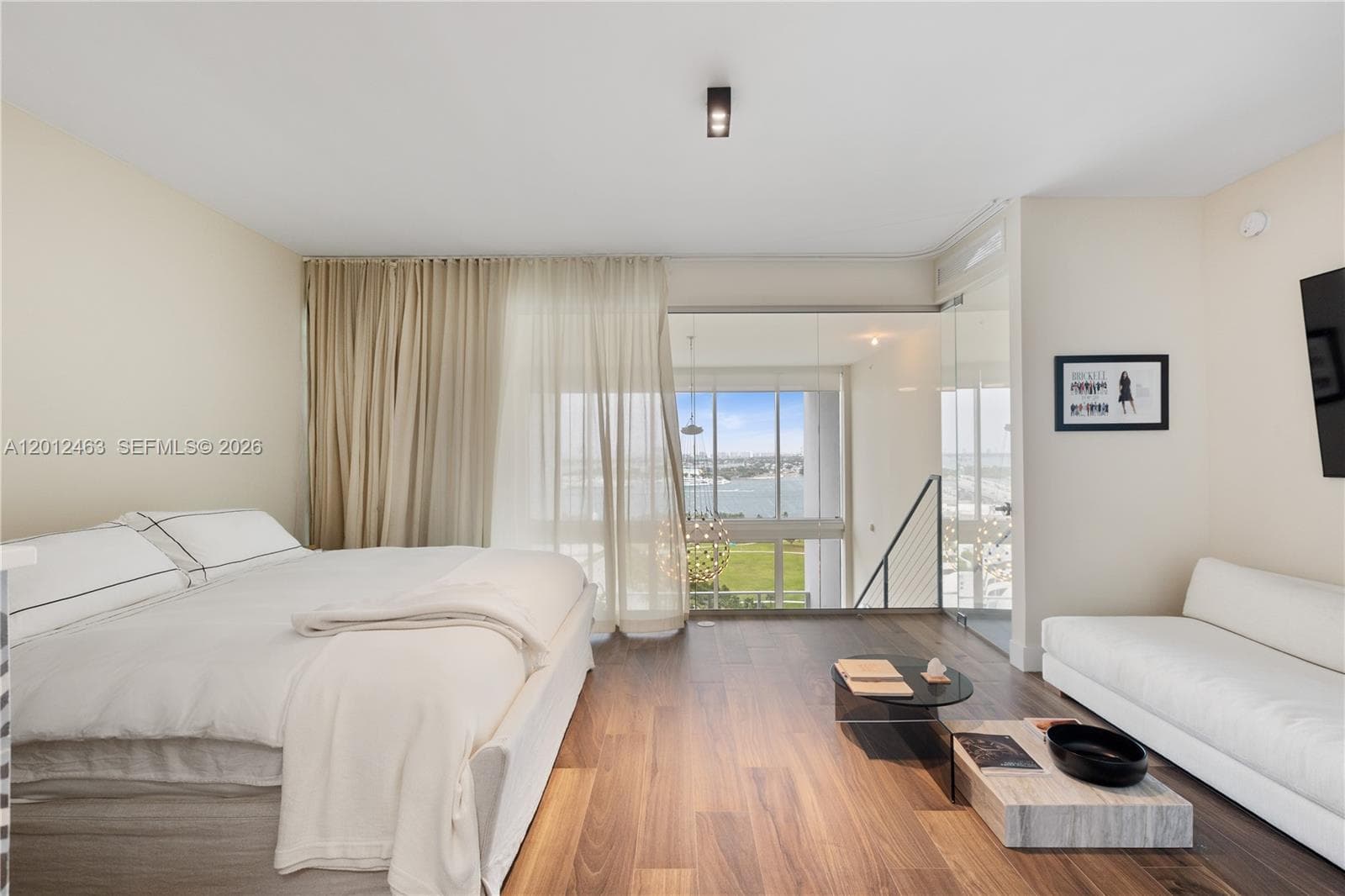 1040 Biscayne Blvd # 1602, Miami FL 33132 — 15