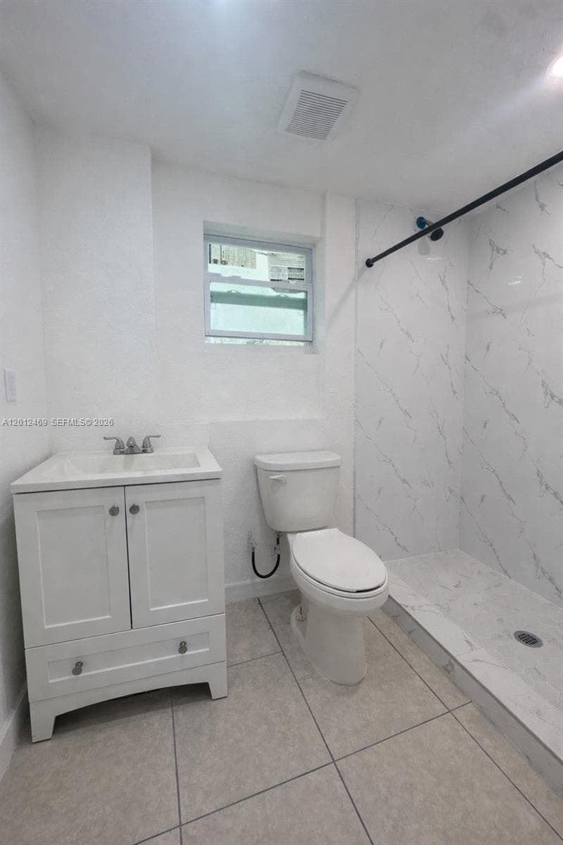 1861 NW 112th St, Miami FL 33167 — 13